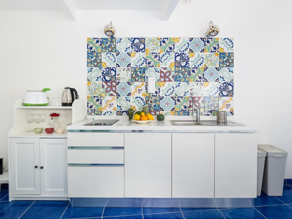 Santoro Suite - De Vivo Realty Sorrento 波西塔諾 外观 照片