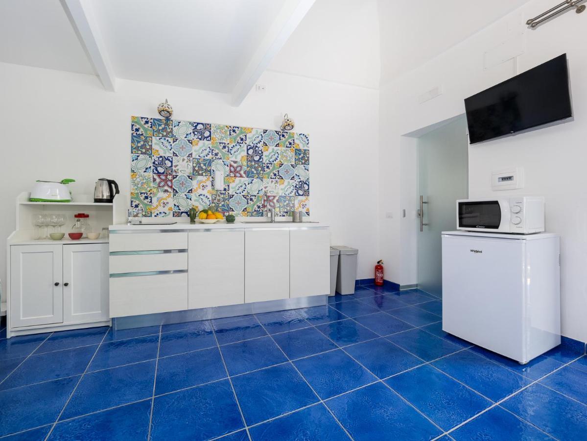 Santoro Suite - De Vivo Realty Sorrento 波西塔諾 外观 照片
